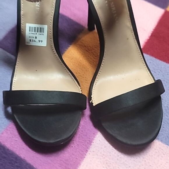 2/$20 Christian Siriano Heels - Picture 4 of 7
